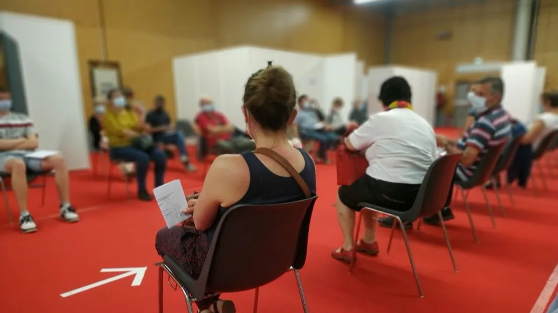 vaccination moins de 50 Segré parc expo_01 06 21_CJ